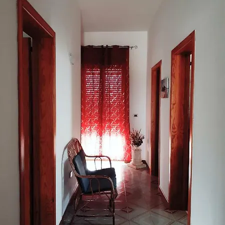 Holiday home Giada *